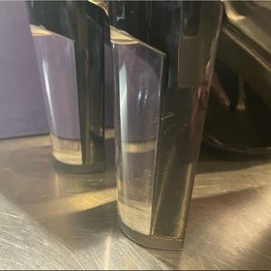 Stuart Weitzman Lucite Block Heel Black Size 10.